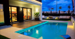 Villa’s with private pool and parking space