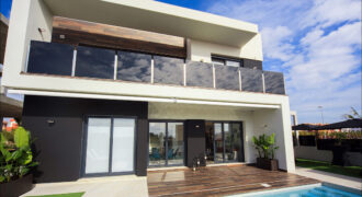 Villa’s with private pool and parking space