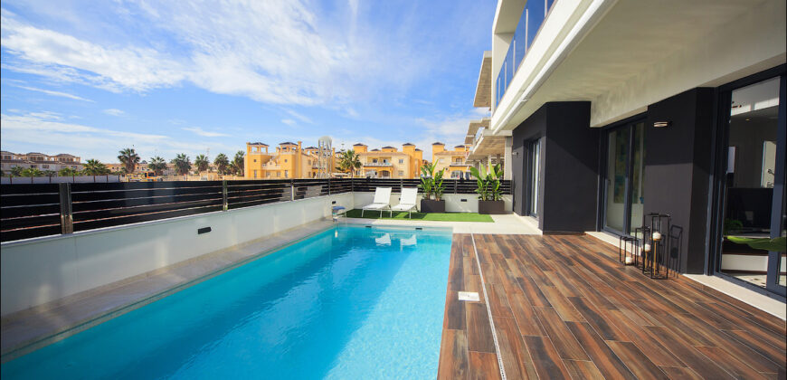 Villa’s with private pool and parking space