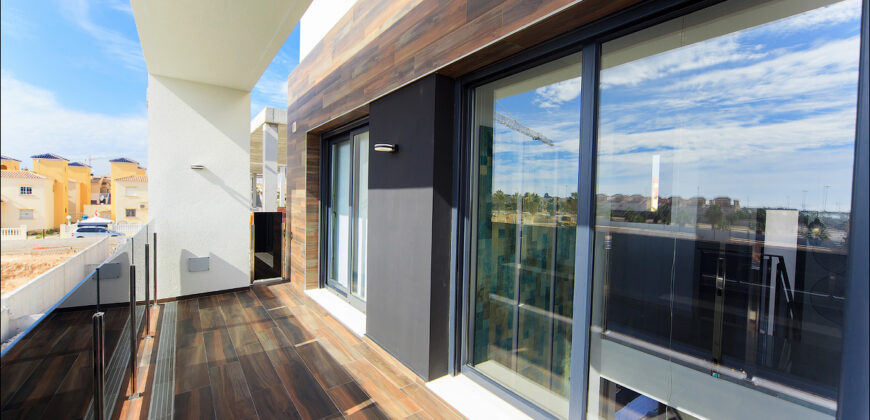 Villa’s with private pool and parking space