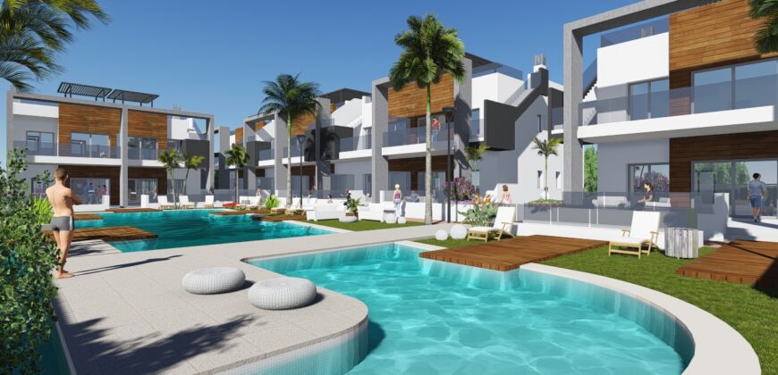 Newly build apartments – El Raso           Key Ready